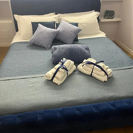 בית הארחה Antica Dimora Lamarmora 4*